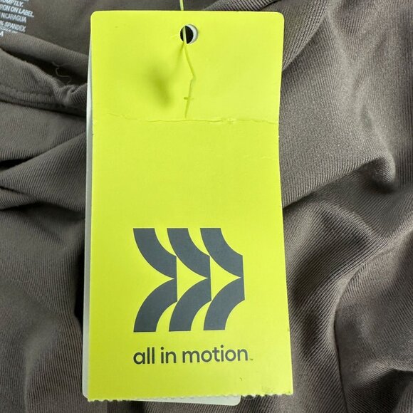 All In Motion Womens Relaxed Fit Crewneck T-Shirt Small Brown Moisture-Wicking - Picture 3 of 11